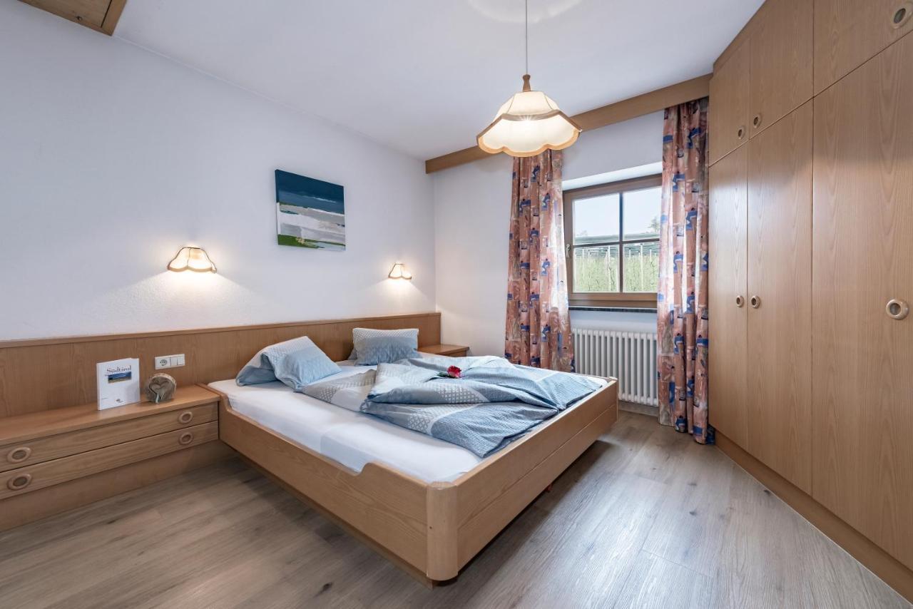 Baumannhof Apartment Шена Екстериор снимка
